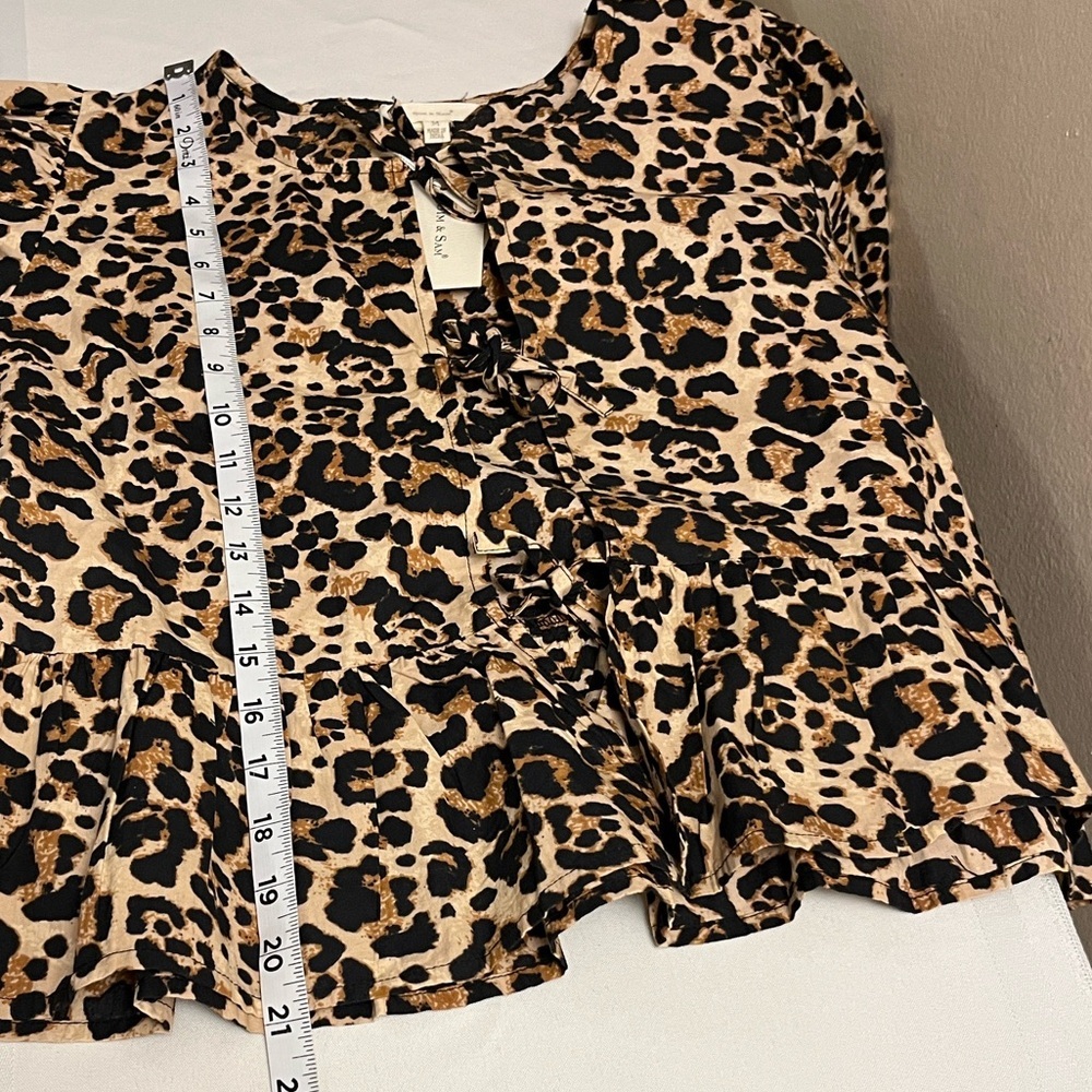 Sim & Sam Leopard Print Women's Tie Up Top Size M NWT - Picture 6 of 10
